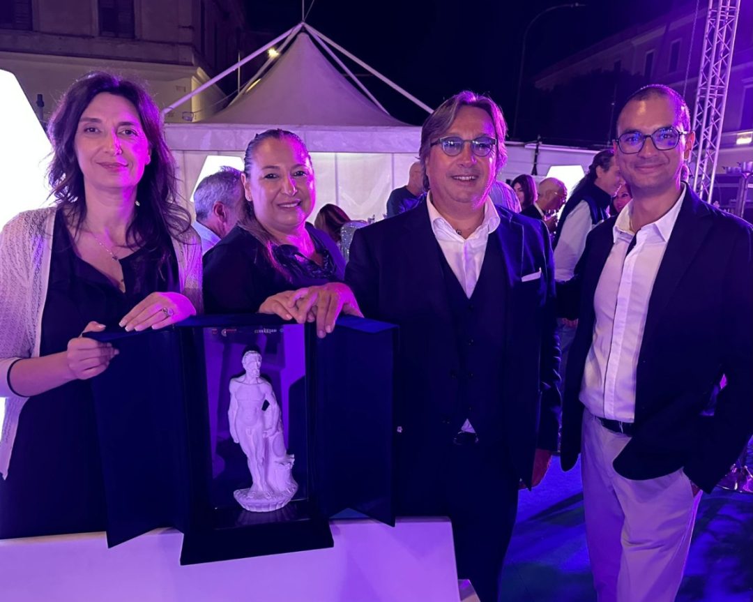 SATURNO PRIZE